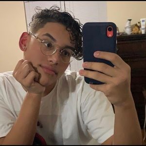 Meet your Posher, Jayson